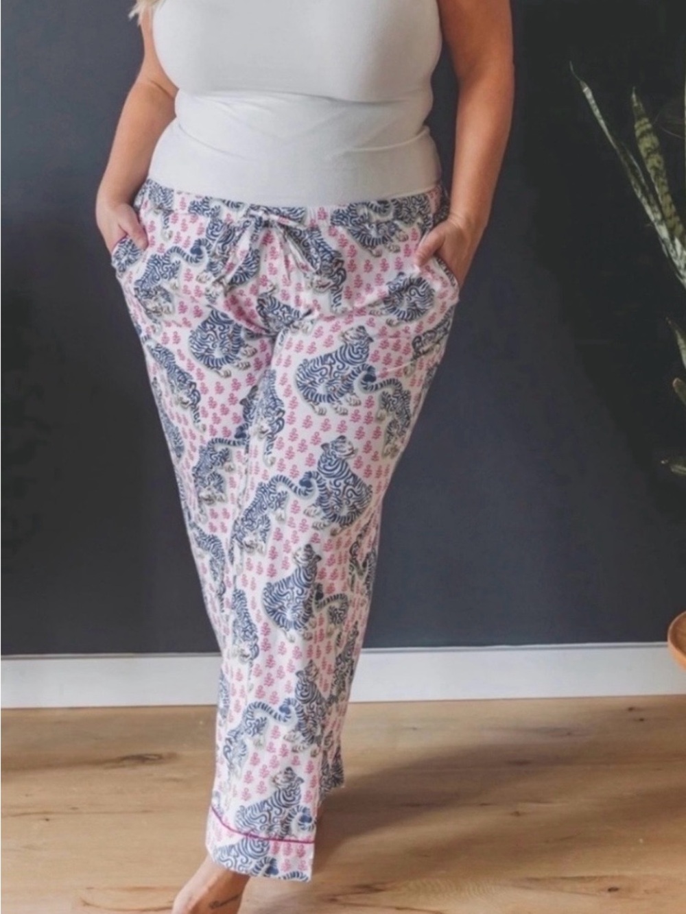 Printfresh Tiger Queen 100% Cotton Pajama Pants Loungewear.